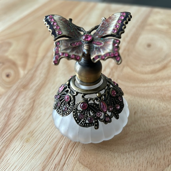 Glass Gemmed Butterfly Perfume Bottle - Picture 2 of 10